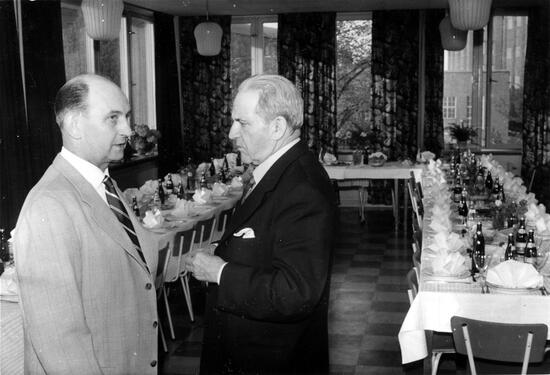 Kamratföreningen äldre SAC-medlemmar. Årsmöte i Västerås 1962. Eskil Lindblom och i mörk kostym Birger Svahn.